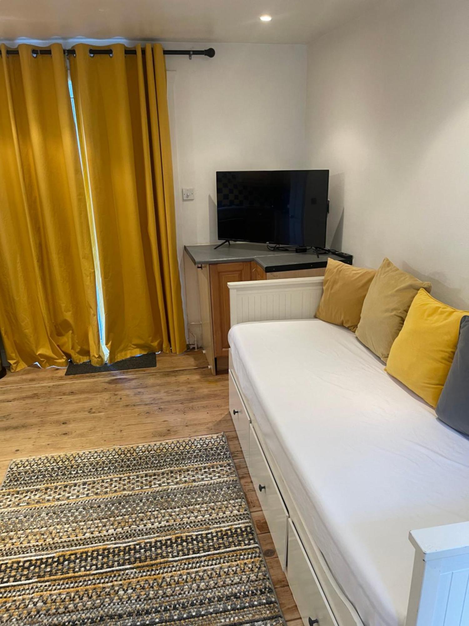 A Lovely One Bed Flat In North פינצ'לי מראה חיצוני תמונה
