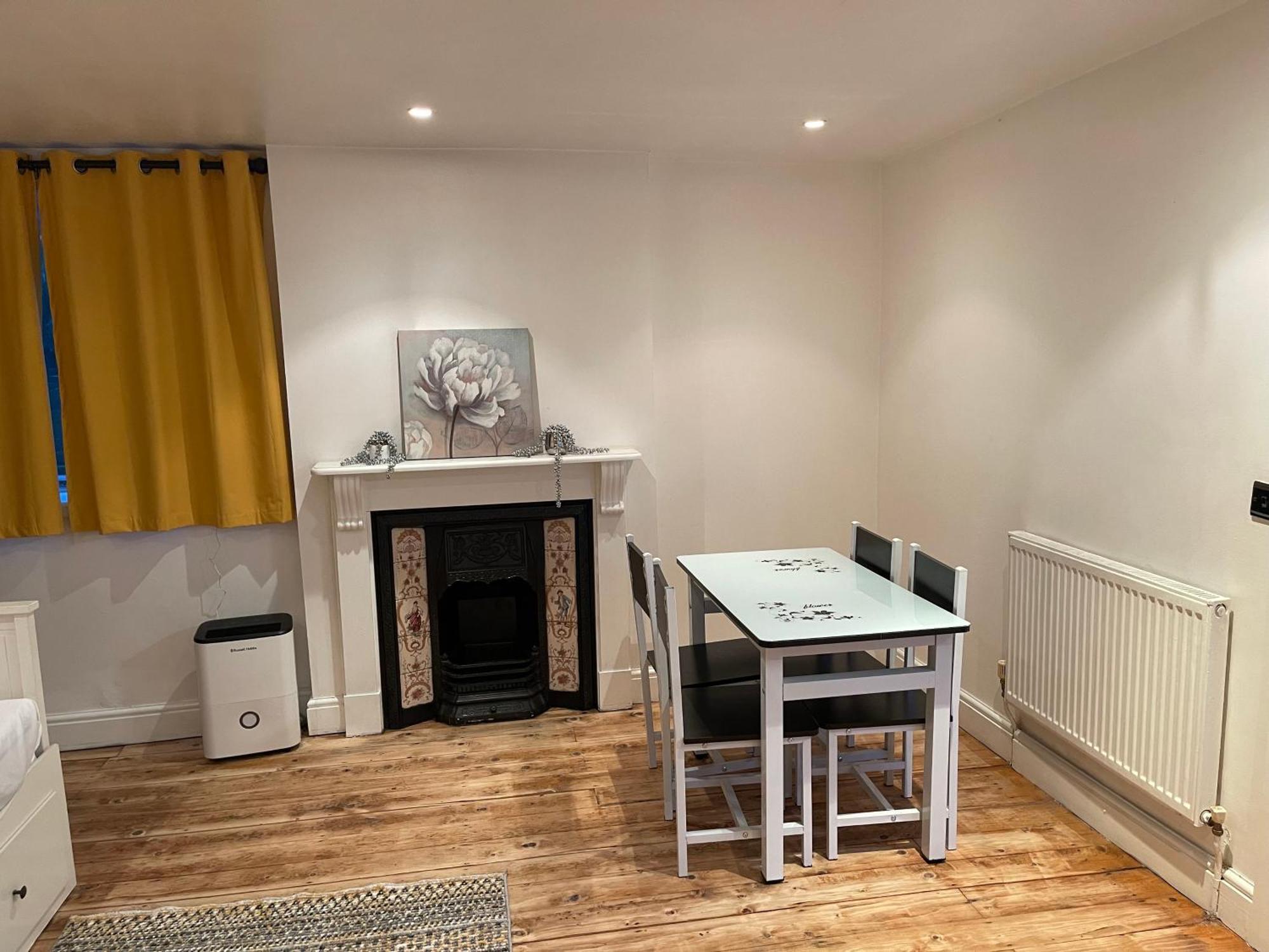 A Lovely One Bed Flat In North פינצ'לי מראה חיצוני תמונה